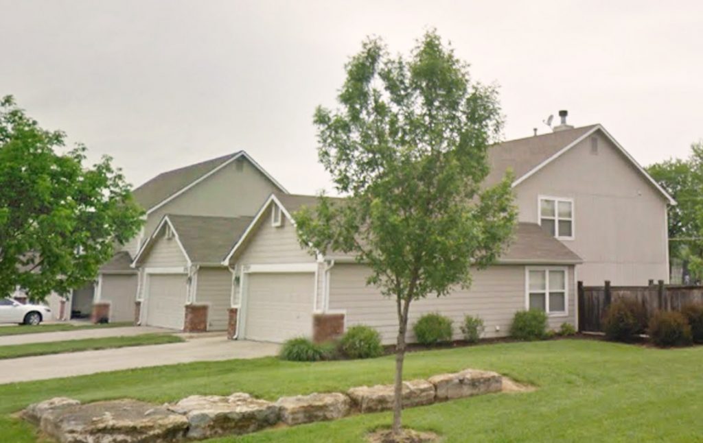 270103 Grand Circle Duplex and Town Home Rentals in Lawrence, KS